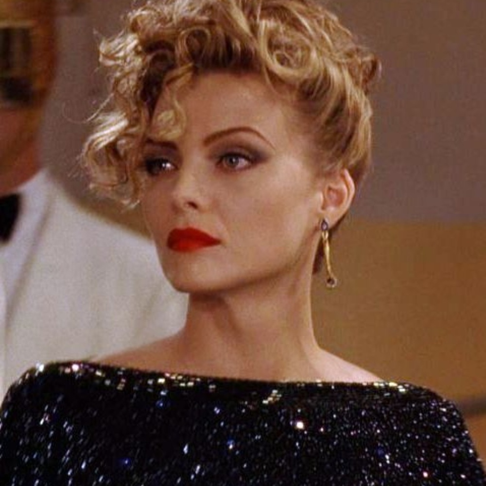 Meet your Posher, Hera!